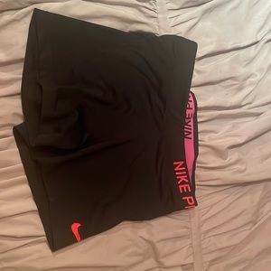 Women’s Nike pros
